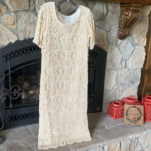 Beautiful Vintage flair Nicole Marie Crocheted Overlay Dress